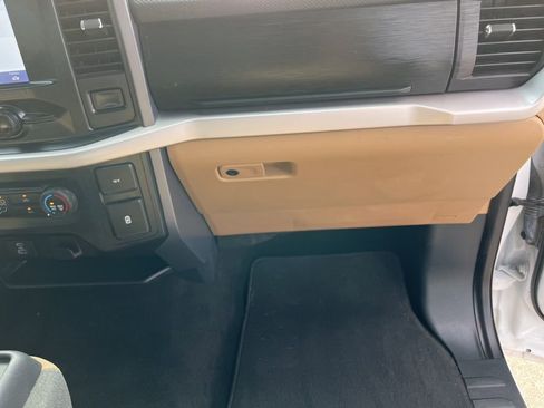 Used 2023 Ford F150 XLT image 30