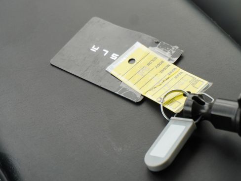 Used 2021 Tesla Model Y Long Range image 18