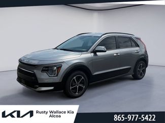 Used 2023 Kia Niro FWD video 1