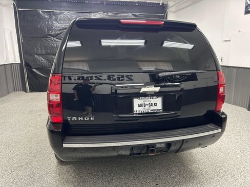 Used 2014 Chevrolet Tahoe LTZ AWD/4WD image 5