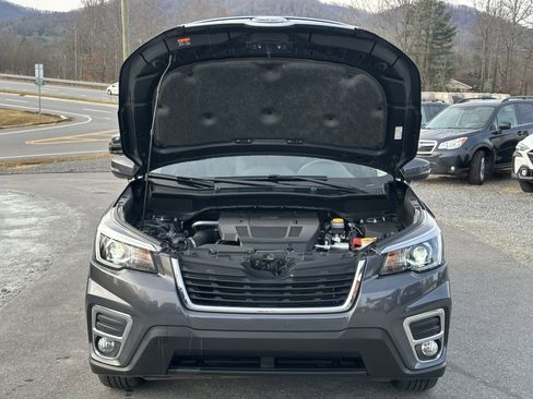 Used 2020 Subaru Forester Limited image 17
