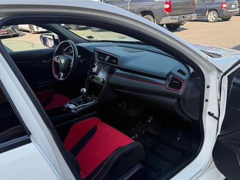 Used 2019 Honda Civic Type R image 9
