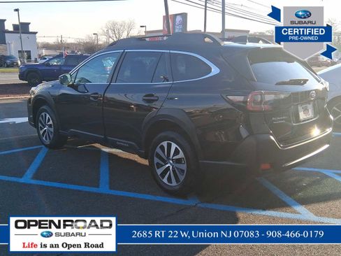 Used 2025 Subaru Outback Premium image 5