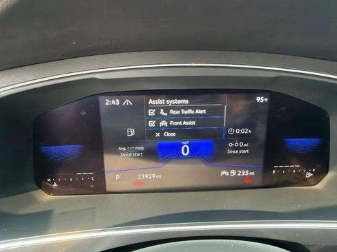 Certified 2023 Volkswagen Tiguan SE AWD/4WD image 16