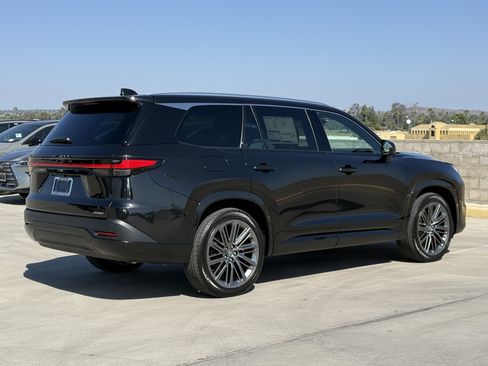 New 2026 Lexus TX 550h AWD Plug-In Hybrid w/ Technology Package image 11