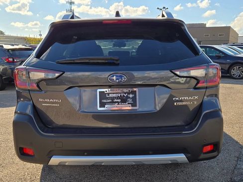 Used 2025 Subaru Outback Touring XT AWD/4WD image 13