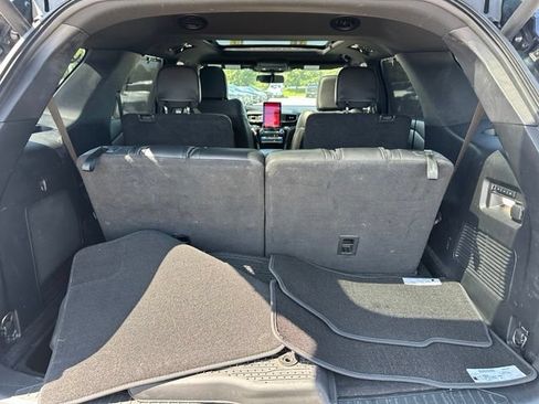 Used 2022 Ford Explorer ST w/ Equipment Group 401A AWD/4WD image 11