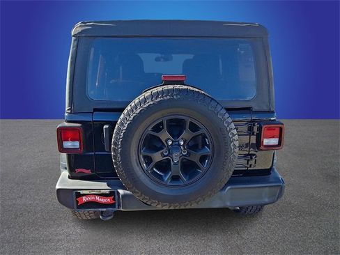 Used 2021 Jeep Wrangler Unlimited Sport image 5