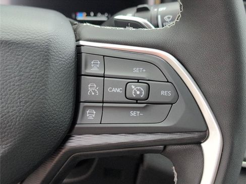 New 2026 Jeep Grand Cherokee L Laredo RWD image 29