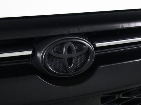 Used 2023 Toyota 4Runner TRD Off-Road Premium w/ Moonroof Package AWD/4WD image 26