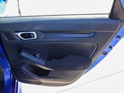 Used 2023 Honda Civic Sport image 18