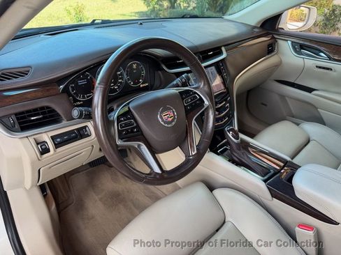 Used 2014 Cadillac XTS Premium image 37