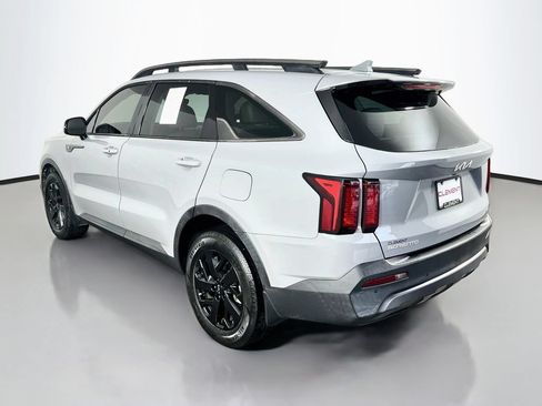 Used 2023 Kia Sorento S AWD/4WD image 8