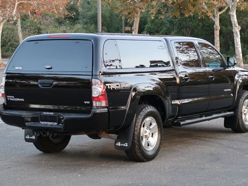 Used 2014 Toyota Tacoma 4x4 Double Cab image 6