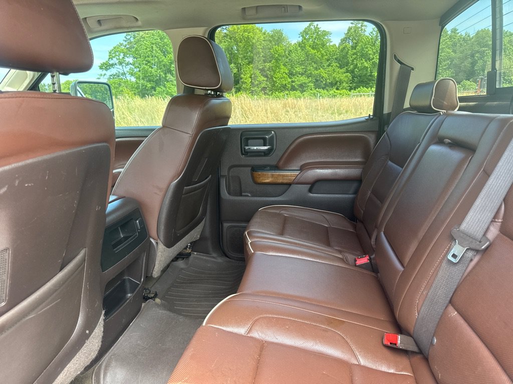 Used 2015 Chevrolet Silverado 2500 High Country w/ Duramax Plus Package AWD/4WD image 12