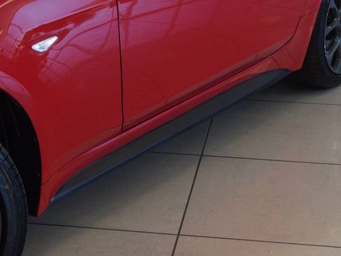Used 2020 FIAT 124 Spider Abarth w/ Convenience Group RWD image 19