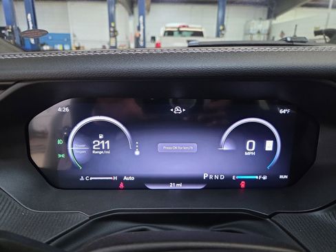 New 2026 Jeep Cherokee Overland w/ Advanced Pro Tech Group image 15