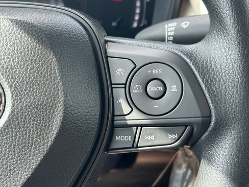 Certified 2026 Toyota Corolla LE FWD image 33
