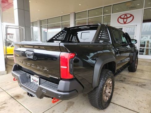 New 2026 Toyota Tacoma Trailhunter image 17