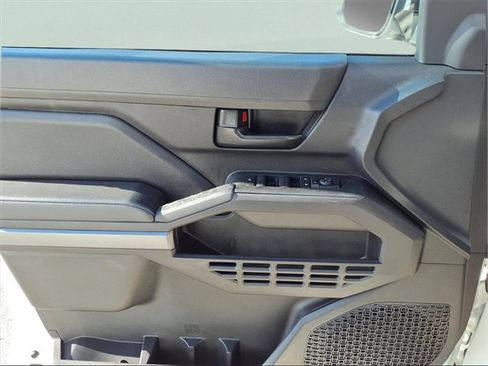 Used 2024 Toyota Tacoma TRD Sport image 14