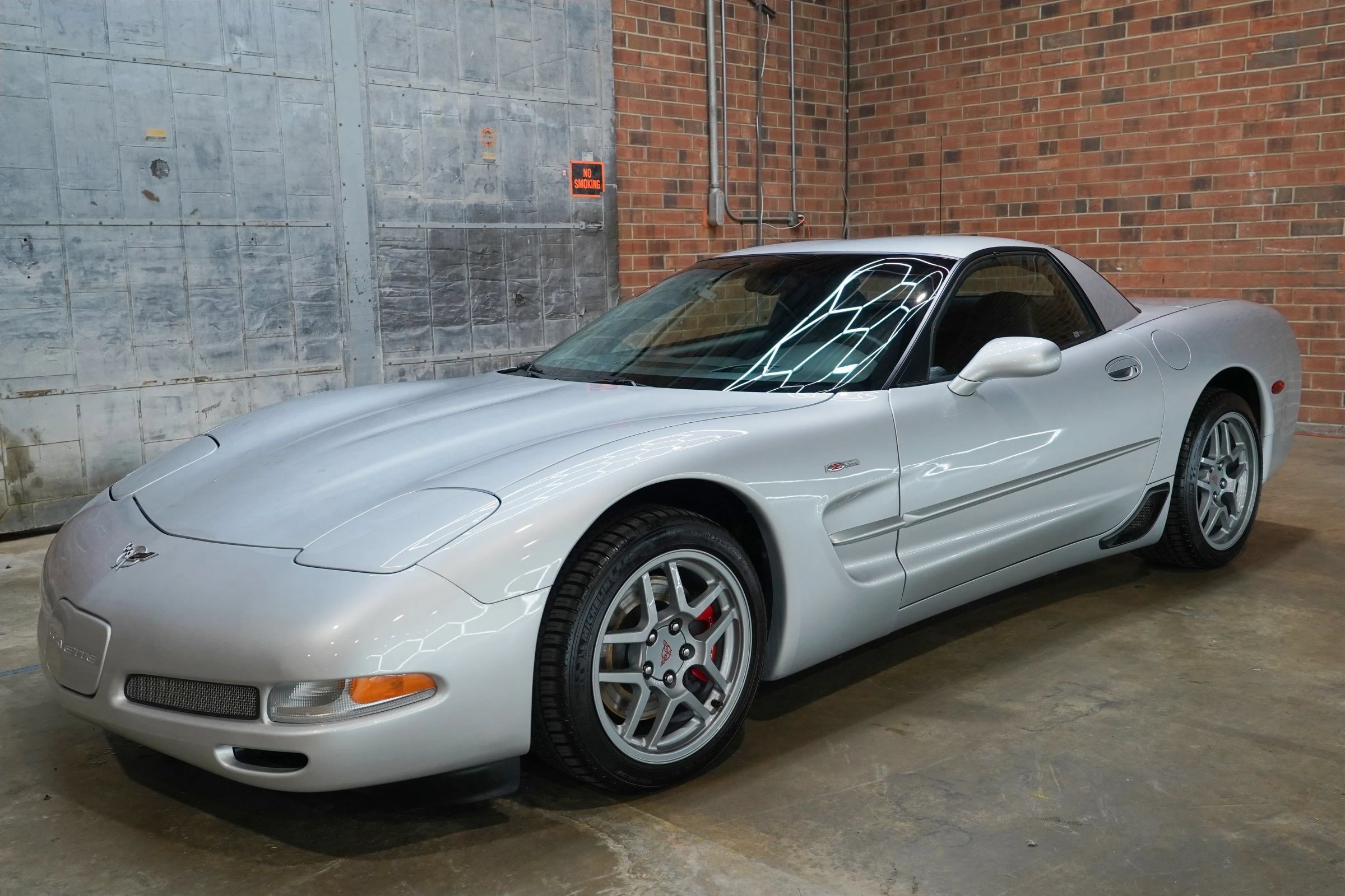 Used 2003 Chevrolet Corvette Z06 w/ Memory Package, 3 Drivers RWD image 19