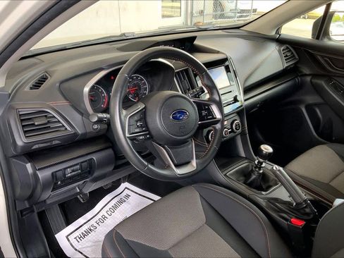Used 2023 Subaru Crosstrek 2.0i Premium image 18