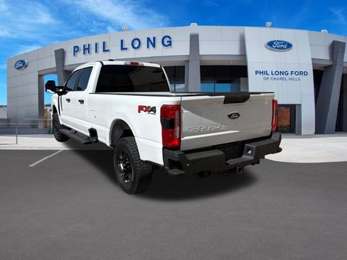 Used 2023 Ford F250 XL w/ STX Appearance Package AWD/4WD image 3