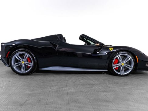 Used 2024 Ferrari 296 GTS RWD image 6