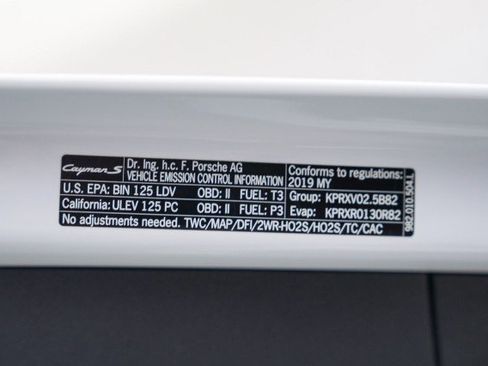 Used 2019 Porsche 718 Cayman S image 33