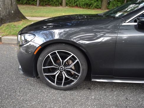 Used 2021 Mercedes-Benz E 450 4MATIC Cabriolet w/ AMG Line image 18
