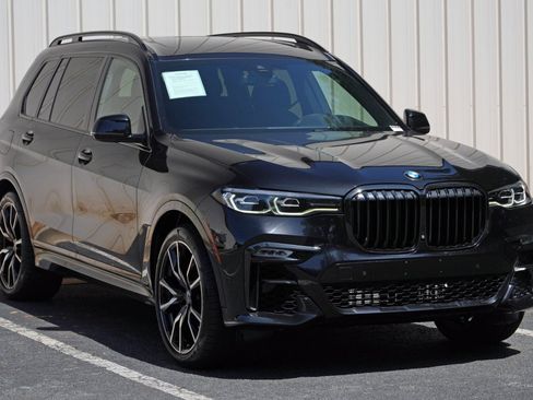 Used 2020 BMW X7 xDrive40i w/ M Sport Package AWD/4WD image 60