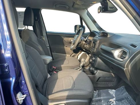 Used 2020 Jeep Renegade Latitude image 17