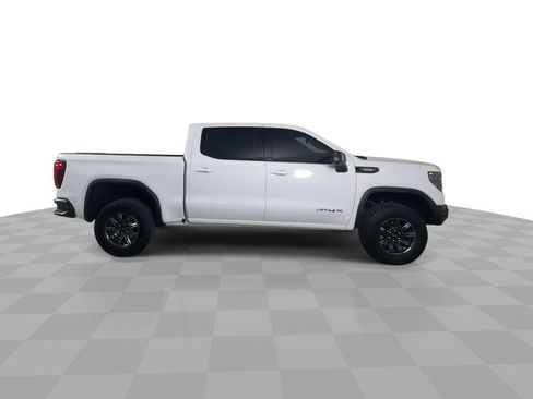 Used 2025 GMC Sierra 1500 AT4X image 9