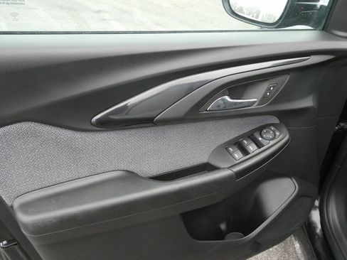 Used 2023 Chevrolet TrailBlazer LT image 6