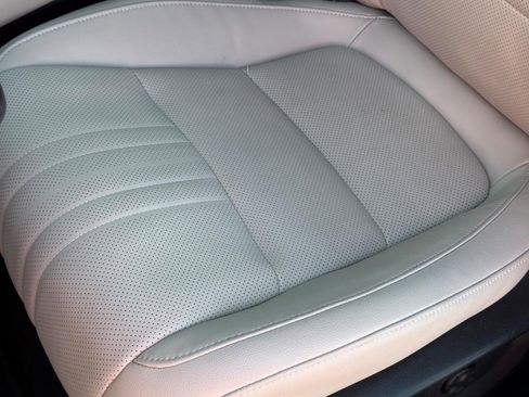 Certified 2022 Honda Accord Touring image 27