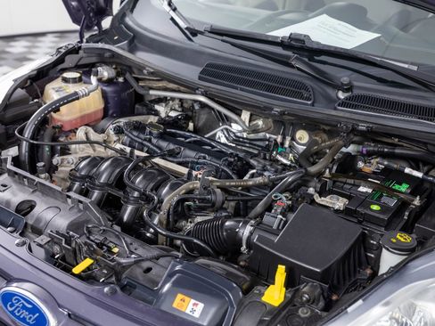 Used 2012 Ford Fiesta S image 37