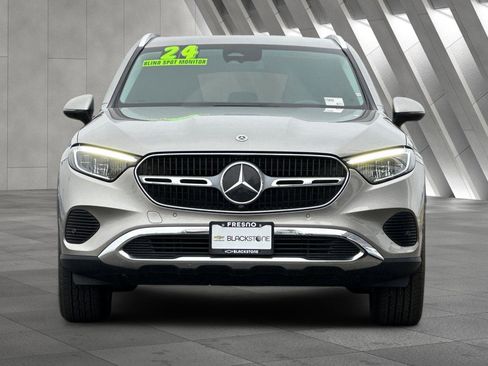 Used 2024 Mercedes-Benz GLC 300 w/ Winter Package image 9