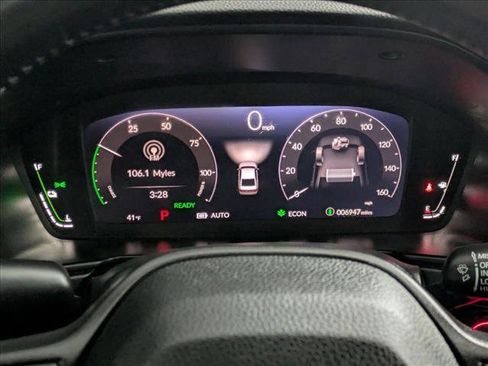 Used 2024 Honda Accord Sport image 11