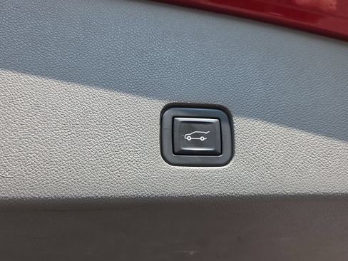Used 2020 Cadillac XT6 Premium Luxury AWD/4WD image 35