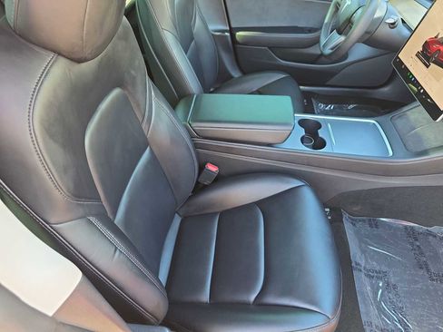 Used 2022 Tesla Model 3 Long Range image 18