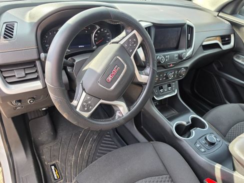 Used 2020 GMC Terrain SLE w/ Driver Convenience Package AWD/4WD image 4