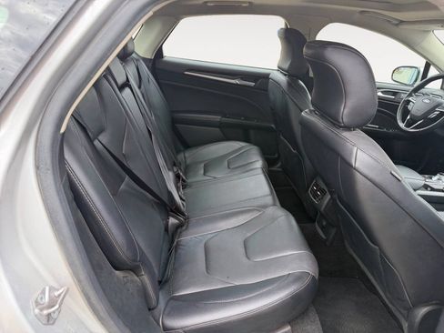 Used 2017 Ford Fusion Titanium FWD image 15
