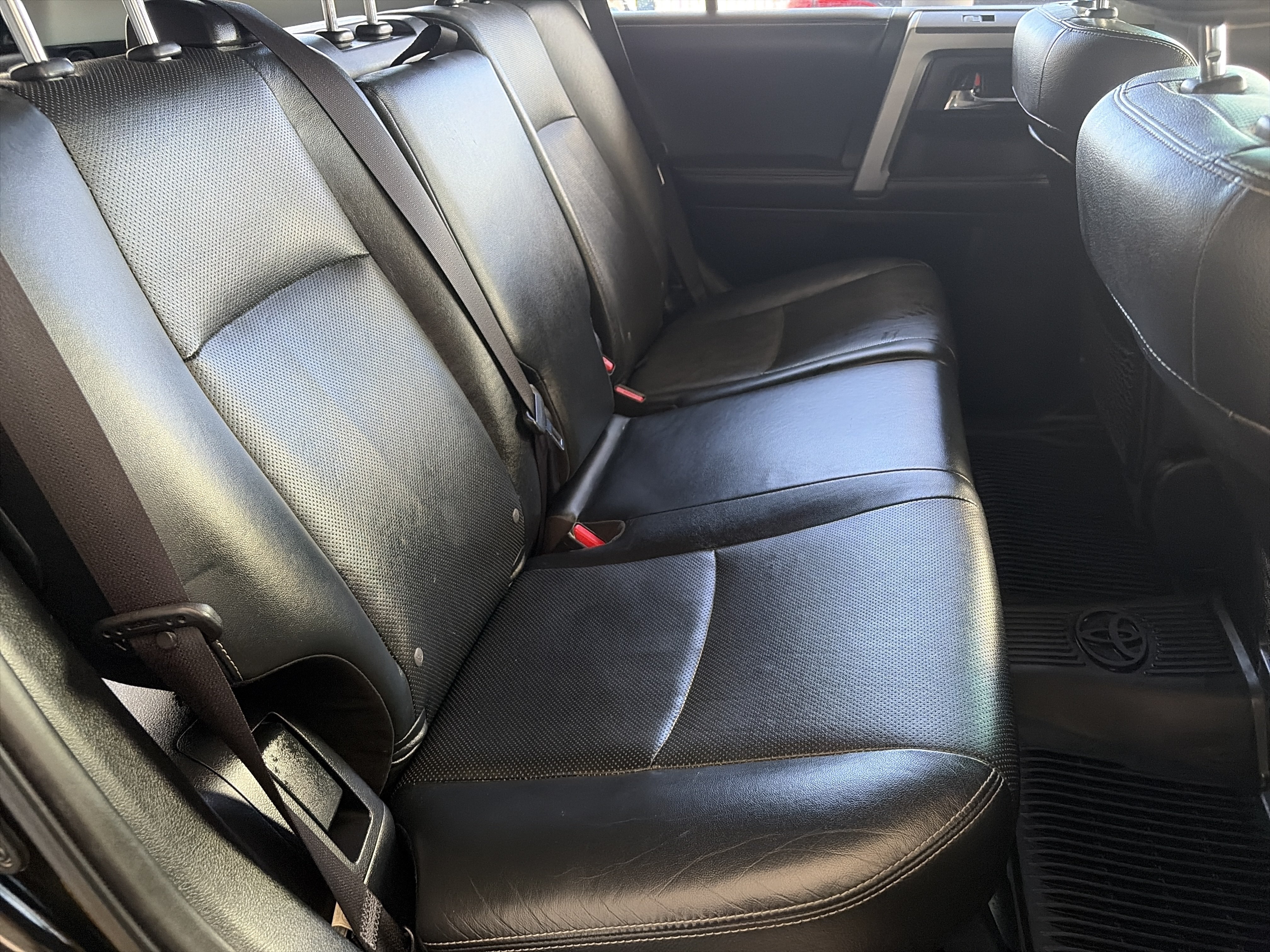 Used 2019 Toyota 4Runner Limited AWD/4WD image 11