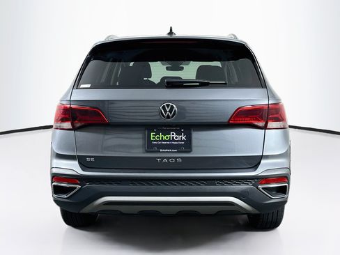 Used 2024 Volkswagen Taos SE FWD image 7