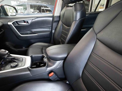 Certified 2023 Toyota RAV4 XLE Premium AWD/4WD image 11