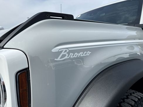 New 2026 Ford Bronco Heritage Edition AWD/4WD image 27