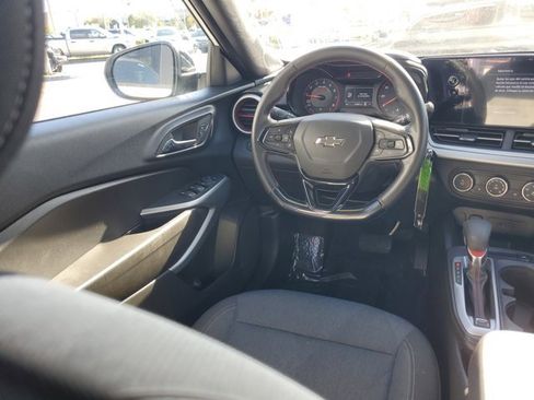 Used 2024 Chevrolet Trax RS image 15
