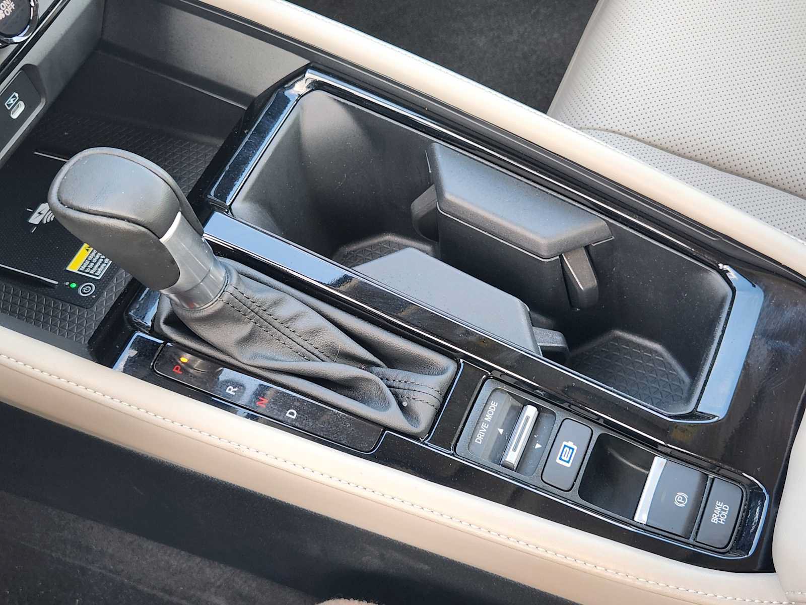 Used 2024 Honda Accord Touring image 19