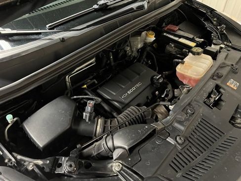 Used 2020 Chevrolet Trax LT w/ LT Convenience Package image 42