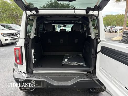 New 2025 Ford Bronco Badlands AWD/4WD image 12